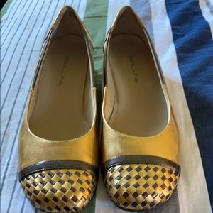 Bellini Black and Gold Shoes Size 11 women’s